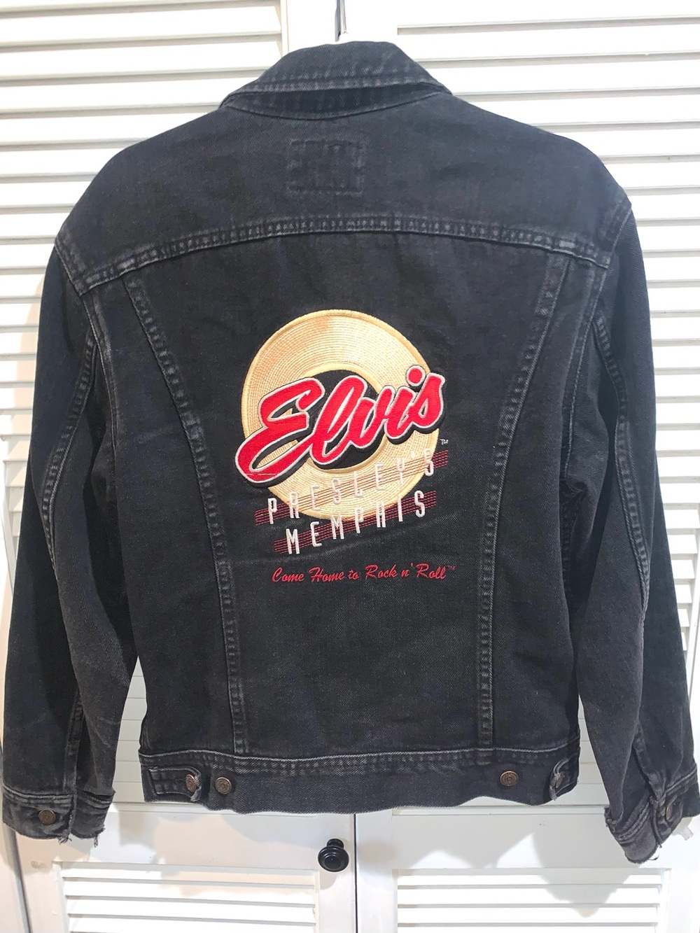 Vintage Elvis Presley's Memphis Lee black Denim
Jean Jacket Medium